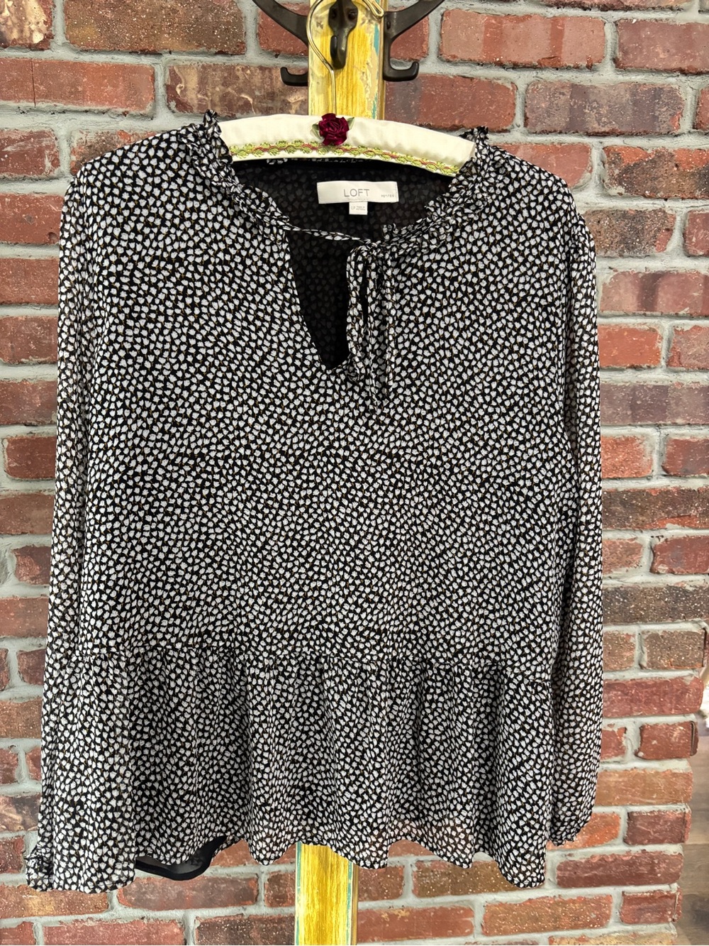 LOFT Black & White Printed Peplum Blouse
